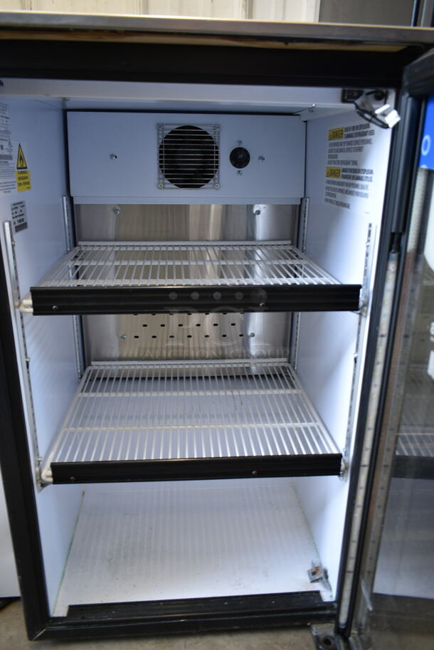 QBD DC6LP-HC Metal Commercial Single Door Mini Cooler Merchandiser w/ Poly Coated Racks. 115 Volts, 1 Phase. Tested and Working! - Image 2 of 3