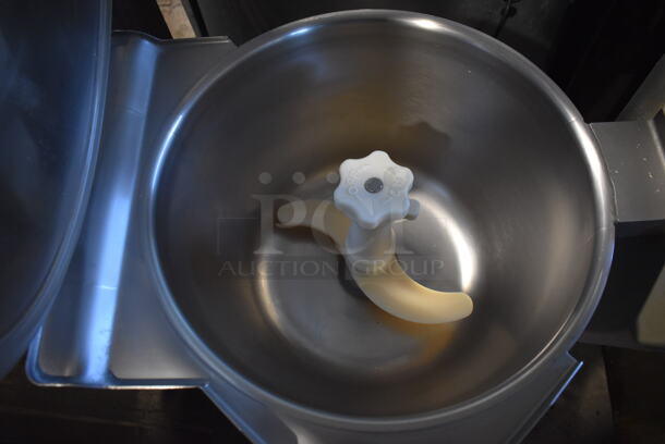 Hobart HCM 300 Metal Commercial Floor Style Horizontal Cutter Mixer. 200 Volts. 33x21x42 - Image 4 of 7