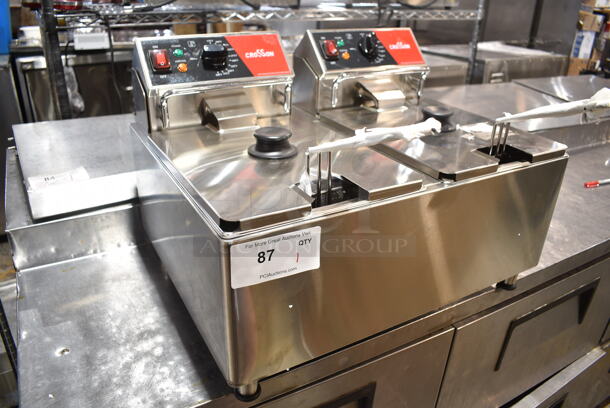 2024 Crosson CF-30 Stainless Steel Commercial Countertop Electric Powered 2 Bay Fryer w/ 2 Metal Fry Baskets. 120 Volts, 1 Phase. - Image 3 of 9
