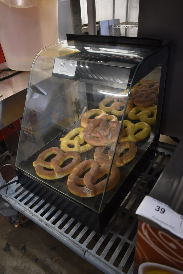 Wisco JJ 304 Metal Commercial Countertop Warming Display Case Merchandiser. 120 Volts, 1 Phase. Tested and Working! - Image 2 of 3
