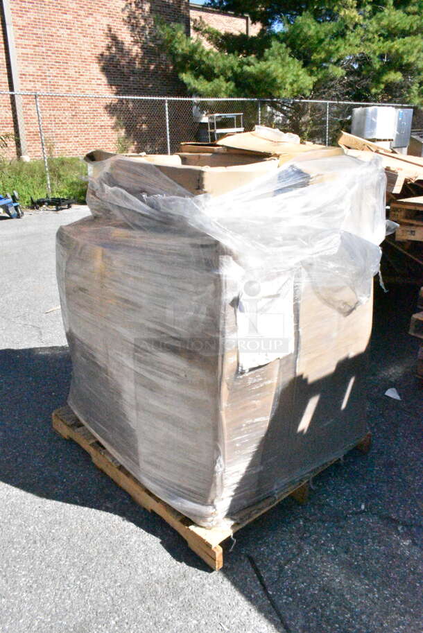 15 BRAND NEW Boxes Including 4070069 Deep Anti-Jam Stainless Steel Steam Table / Hotel Pan, 127RD16BULK Choice 16 oz. Customizable Microwavable Translucent Round Deli Container - 500/Case, 129MCR32B Choice 32 oz. Black Round Microwavable Heavy Weight Container with Lid 7 1/4" - 150/Case. 15 Times Your Bid! - Image 1 of 12