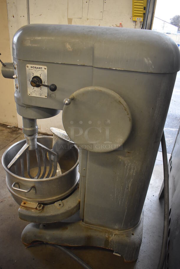 Hobart L800 Metal Commercial Floor Style 80 Quart Planetary Dough Mixer w/ Metal Mixing Bowl, Dough Hook and Paddle Attachments. 208 Volts, 3 Phase. 30x45x57 - Image 8 of 8