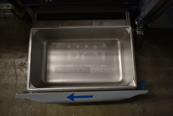 BRAND NEW SCRATCH AND DENT! 2023 Alto Shaam 500-1D Stainless Steel Commercial Single Drawer Warming Drawer. 120 Volts, 1 Phase. Tested and Working! - Image 6 of 7