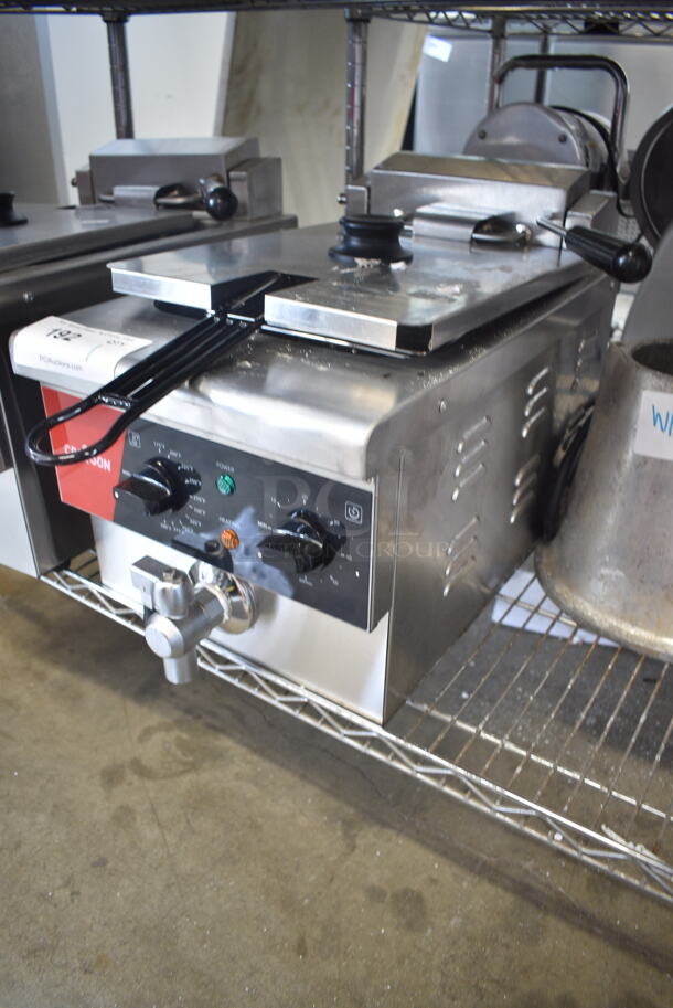 BRAND NEW SCRATCH AND DENT! 2024 Crosson EF-6V Stainless Steel Commercial Countertop Electric Powered Fryer w/ Metal Fry Basket and Lid. 120 Volts, 1 Phase. - Image 3 of 8