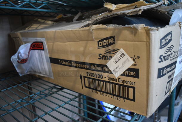 IN ORIGINAL BOX! Dixie Poly Countertop Plastic Spoon Dispenser.  - Image 6 of 6