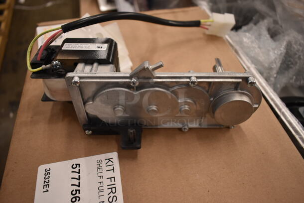 BRAND NEW SCRATCH AND DENT! Narvon 378PSM228 115V Motor Gearbox for SM261, SM262, and SM263 - Image 2 of 4