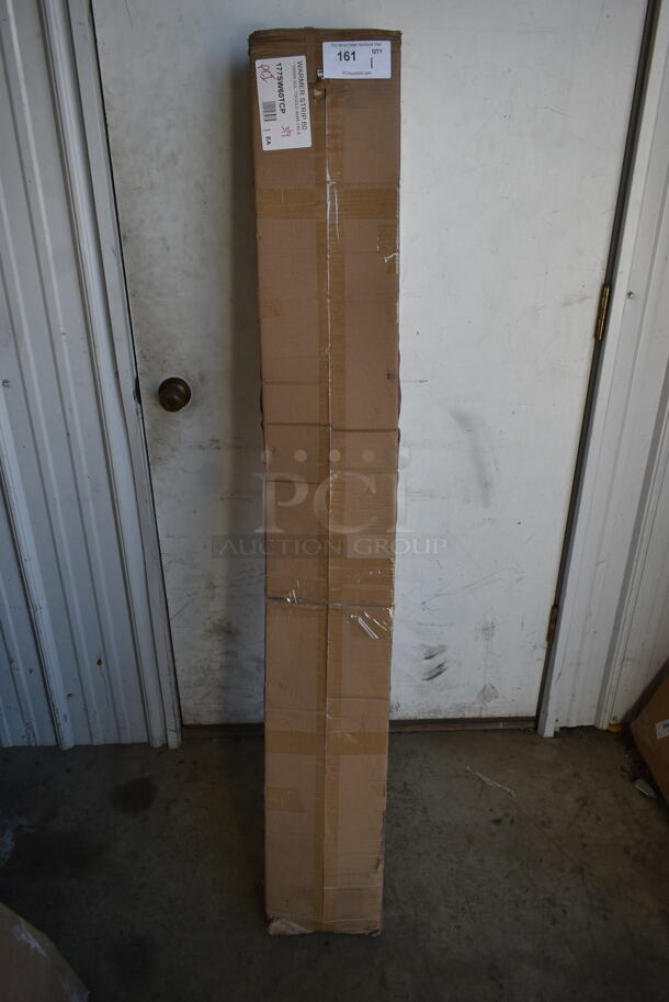 BRAND NEW SCRATCH AND DENT! Avantco 177SW60TCP 60" High Wattage Strip Warmer with On/Off Toggle Controls and Cord. 120 Volts, 1 Phase.  - Image 2 of 6