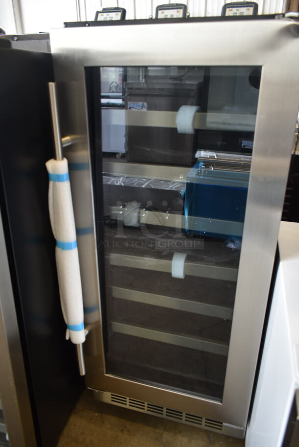 BRAND NEW SCRATCH AND DENT! Danby DWC031D1BSSPR Silhouette Stainless Steel Built-In 28 Bottle Wine Cooler Merchandiser. 115 Volts, 1 Phase. Tested And Working!
 - Image 2 of 4