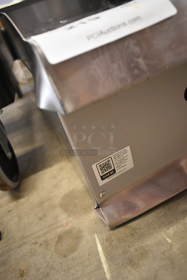 BRAND NEW SCRATCH AND DENT! 2023 Cooking Performance Group CPG 351GTCPG15NL Stainless Steel Commercial Countertop Natural Gas Powered Flat Top Griddle. 30,000 BTU.  - Image 5 of 7