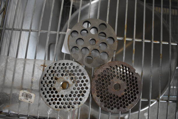 3 Metal Meat Grinder Plates. 4x4x0.5. 3 Times Your Bid! - Image 3 of 4