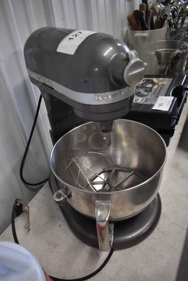 KitchenAid KP26M1XPM Professional 600 Metal Countertop 6 Quart Planetary Dough Mixer w/ Metal Mixing Bowl, Paddle and Whisk Attachments. 120 Volts, 1 Phase. 15x13x17. Tested and Does Not Power On - Image 4 of 6