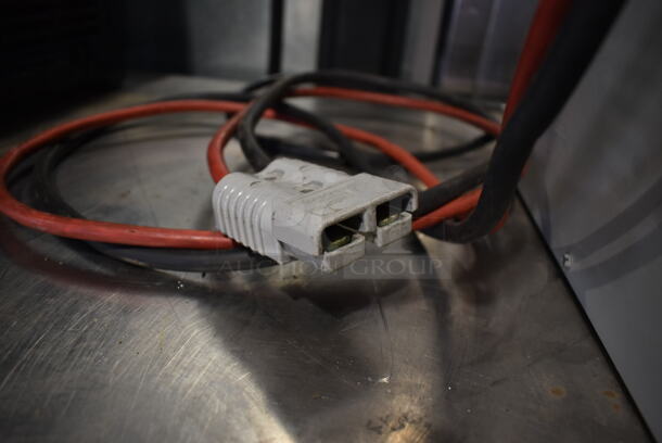 Ametek FERR0510-12 Metal Battery Charger. 120 Volts, 1 Phase.  - Image 4 of 6