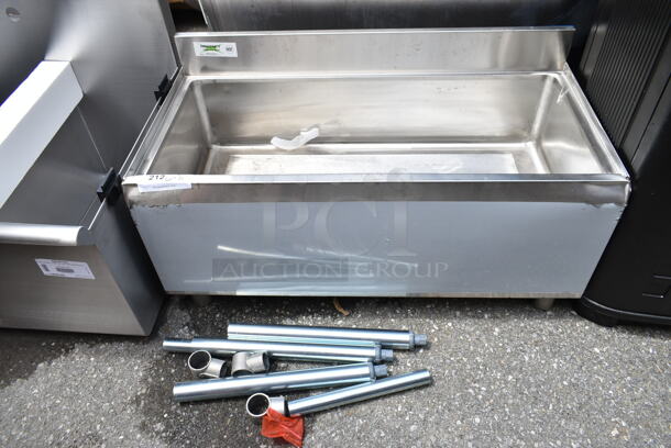 BRAND NEW SCRATCH AND DENT! Regency 600IB1836CP 18" x 36" Underbar Ice Bin with 7 Circuit Post-Mix Cold Plate and Bottle Holders - 79 lb.  - Image 2 of 5