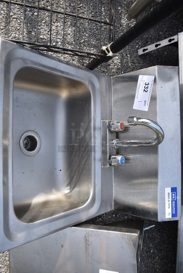 Stainless Steel Commercial Single Bay Wall Mount Sink w/ Faucet and Handles. 17x17x17 - Image 3 of 4