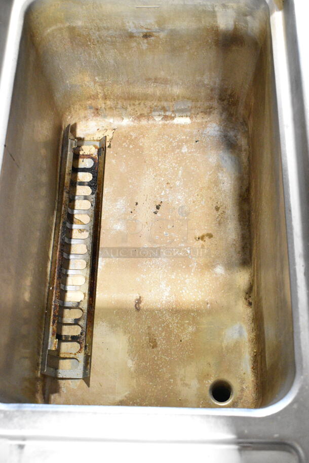 Stainless Steel Commercial Floor Style Pasta Cooker w/ 6 Baskets. - Image 4 of 8