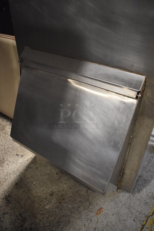 Scotsman C0830SA-32B Stainless Steel Commercial Ice Head on Commercial Ice Bin. 208/230 Volts, 1 Phase. 30x36x99 - Image 3 of 8