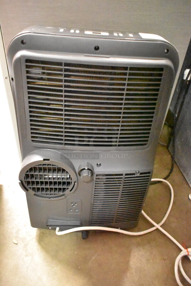 BRAND NEW SCRATCH AND DENT! Arctic King KAP12R1CGR 12,000 BTU Portable Air Conditioner w/ Accessories. 115 Volts, 1 Phase. Tested and Working! - Image 6 of 7
