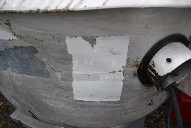 Metal Commercial Mushroom Rooftop Exhaust Fan. 34x34x32 - Image 4 of 6