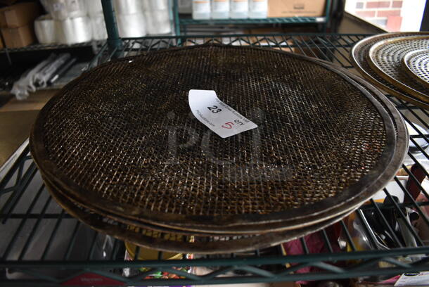 5 Metal Round Pizza Screens. Includes 18x18. 5 Times Your Bid!
