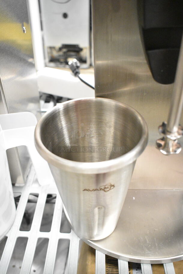BRAND NEW SCRATCH AND DENT! AvaMix 928ADM1 Freestanding Single Spindle Drink Mixer / Milkshake Machine w/ Mixing Cup. 120 Volts, 1 Phase. Tested and Working! - Image 5 of 9