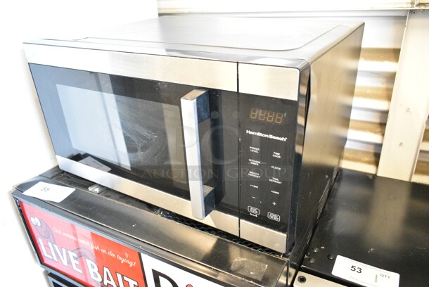 Walmart HBCMWG16S2WS11 Countertop Microwave Oven. 120 Volts, 1 Phase.  - Image 2 of 5