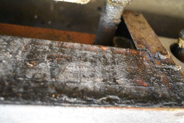 Stainless Steel Commercial Countertop Natural Gas Powered 4 Burner Range.  - Image 4 of 4