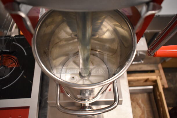 BRAND NEW SCRATCH AND DENT! 2023 Tre Spade  11 lb. Manual Vertical Sausage Stuffer - Image 5 of 7