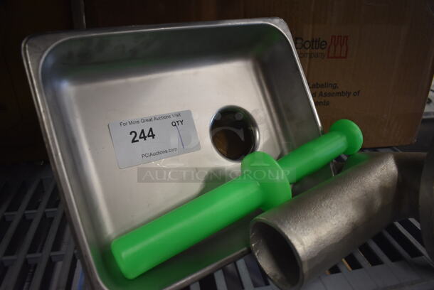 LIKE NEW! Avantco 177MX20GRNDR Meat Grinder Attachment for #12 Hub w/ Tray and Poly Pusher. 7x12x10 - Image 4 of 4