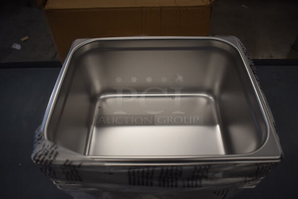 6 BRAND NEW IN BOX! Winco SPJH-206 Stainless Steel 1/2 Size Drop In Bins. 1/2x6. 6 Times Your Bid! - Image 3 of 4