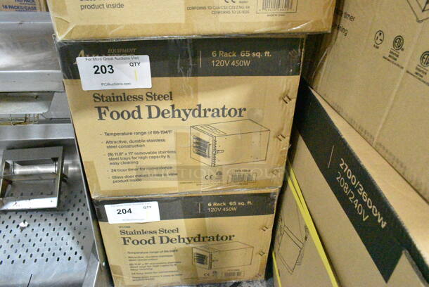 BRAND NEW IN BOX! Avantco 177LT06A Stainless Steel Commercial Food Dehydrator. 120 Volts, 1 Phase. Tested and Only Works On The Highest Heat Setting. - Image 2 of 3