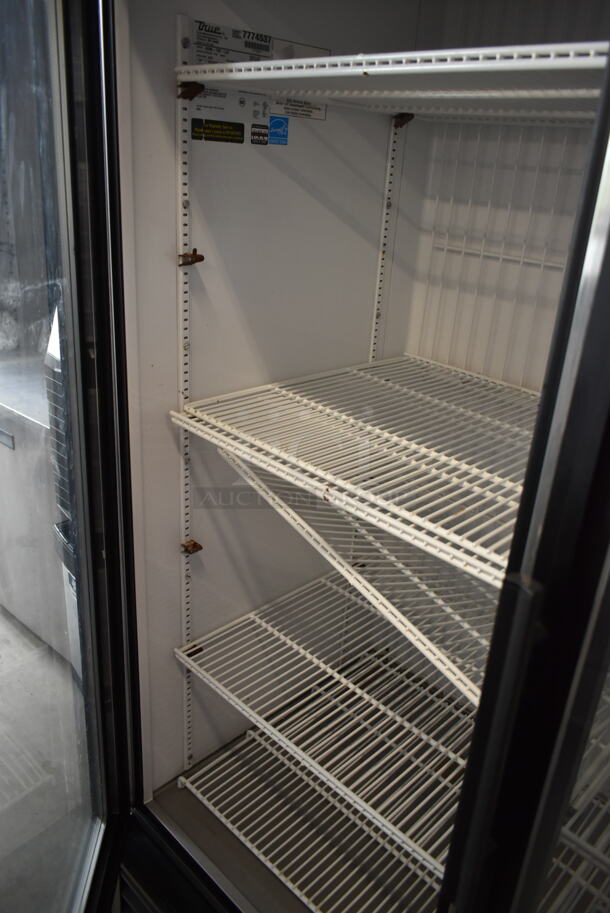 True GDM-72F-LD ENERGY STAR Metal Commercial 3 Door Reach In Freezer Merchandiser w/ Poly Coated Racks. 115/208-230 Volts, 1 Phase.  - Image 4 of 5