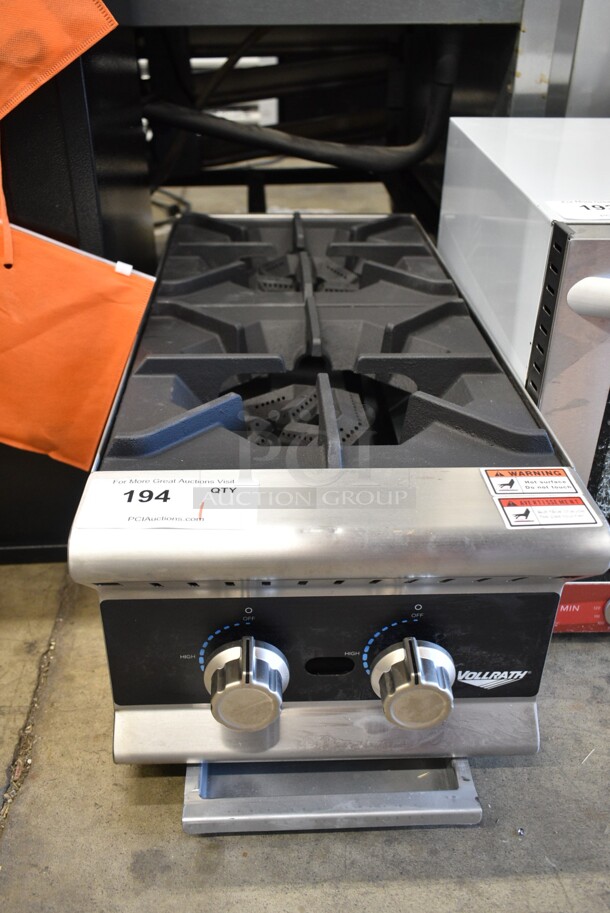 BRAND NEW SCRATCH AND DENT! Vollrath HPG2-12 Cayenne Stainless Steel 2 Burner Countertop Hot Plate / Range, Natural / LP Gas.  - Image 2 of 7