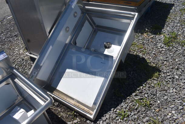 BRAND NEW SCRATCH AND DENT! Regency Stainless Steel Commercial 16-Gauge Single Compartment Sink w/ Left Side Drain Board. No Legs. Bay 17x23x12. Drain Board 22.5x25 - Image 2 of 4
