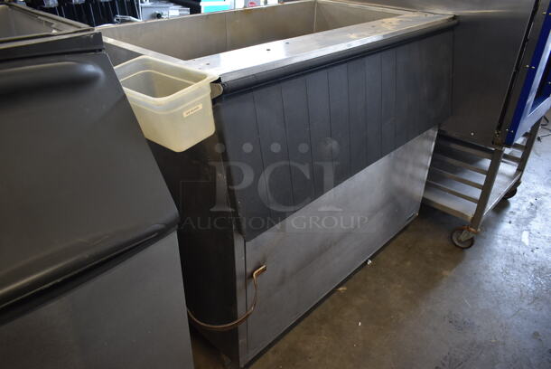Metal Commercial Ice Bin w/ Poly Flap Lid.  - Image 2 of 7