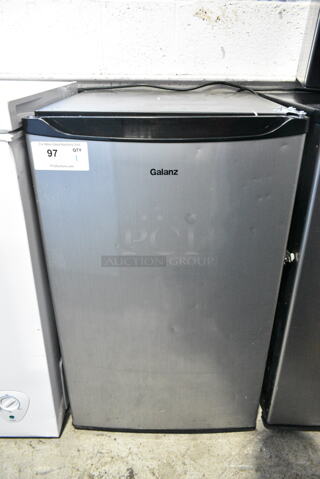 Galanz GL43S5 Metal Mini Cooler. 115 Volts, 1 Phase. Tested and Powers On But Does Not Get Cold