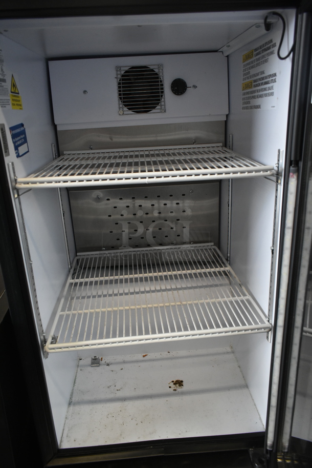 QBD DC6-HC Metal Commercial Single Door Mini Cooler Merchandiser w/ Poly Coated Racks. 115 Volts, 1 Phase. Tested and Working! - Image 3 of 4