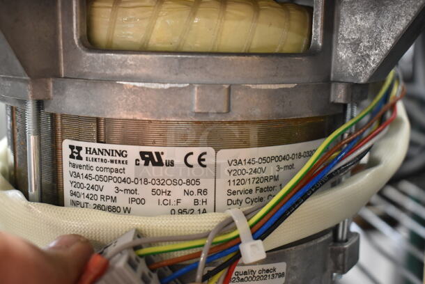 BRAND NEW SCRATCH AND DENT! Hanning Motor. 200-240 Volts, 3 Phase.  - Image 4 of 4