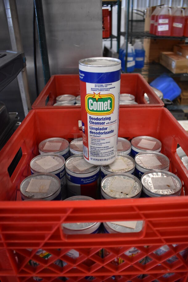 ALL ONE MONEY! Tier Lot of Various Items Including Glass Bowls and Comet Deodorizing Cleanser Bottles - Image 6 of 8
