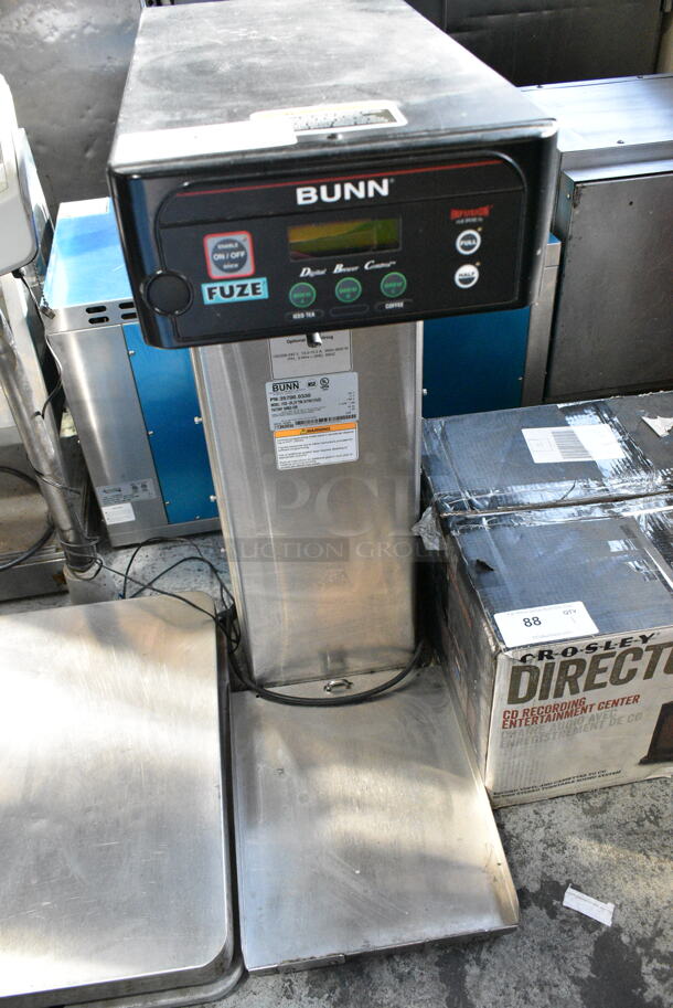 Bunn ITCB-DV Stainless Steel Commercial Countertop Iced Tea Machine. 120 Volts, 1 Phase.  - Image 1 of 8