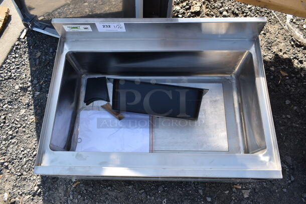 BRAND NEW SCRATCH AND DENT! Regency 600IB2130C0 Stainless Steel Ice Bin. No Legs. - Image 2 of 4