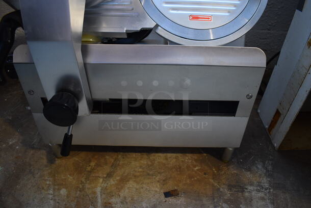Avantco Stainless Steel Commercial Countertop Automatic Meat Slicer w/ Blade Sharpener. 24x22x31. Tested and Working! - Image 7 of 9