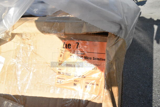 18 BRAND NEW Boxes Including 760VP130 Carnival King 130 oz. Popcorn Bucket - 150/Case, Dart 85MFPPHT3 ProPlanet 8 5/16" x 8" x 3" White Mineral-Filled 3 Compartment Hinged Lid Takeout Container. 18 Times Your Bid!  - Image 8 of 12