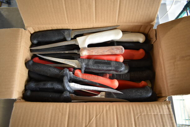 90 SHARPENED Stainless Steel Knives Including Paring Knives. 90 Times Your Bid! - Image 1 of 3