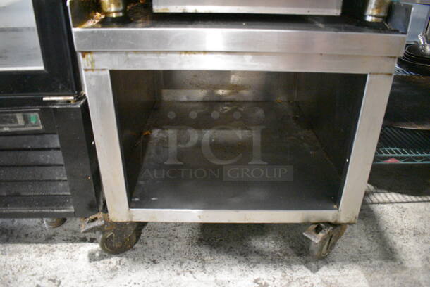 APW Wyott Stainless Steel Commercial Countertop Natural Gas Powered Flat Top Griddle on Stainless Steel Commercial Equipment Stand on Commercial Casters. 24x34x38 - Image 5 of 5