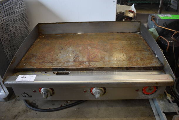 Star Max Stainless Steel Commercial Countertop Electric Powered Flat Top Griddle. 208 Volts, 3 Phase. 36x26x16