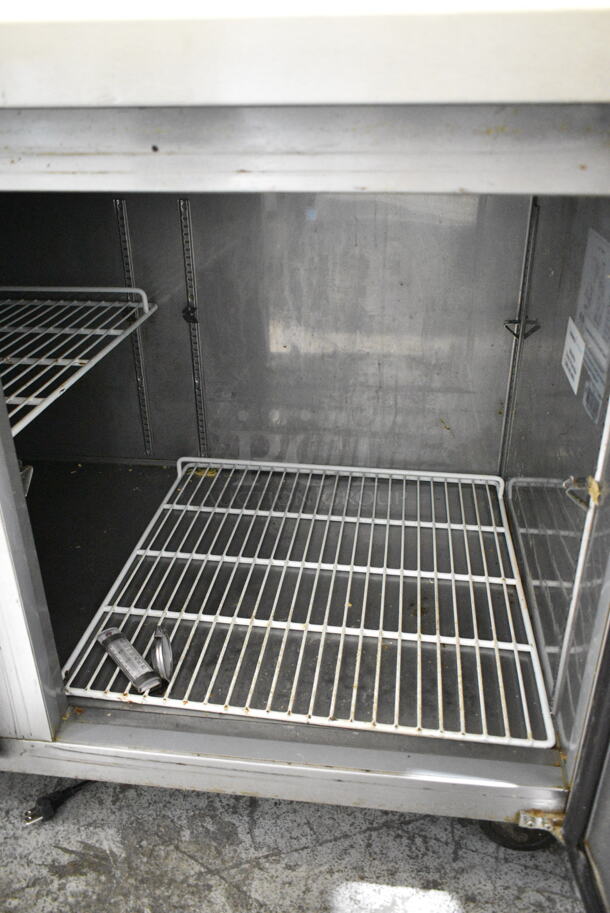 Metalfrio PICL-71-9 Stainless Steel Commercial Pizza Prep Table on Commercial Casters. 115 Volts, 1 Phase. Tested and Working! - Image 5 of 8