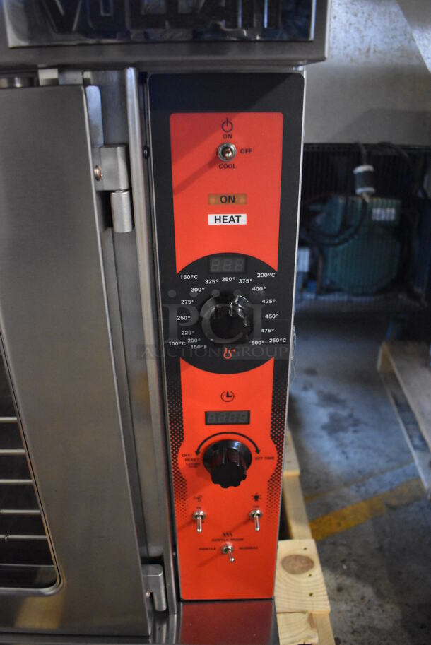 BRAND NEW SCRATCH AND DENT! LATE MODEL! Vulcan VC5ED ENERGY STAR Stainless Steel Commercial Electric Powered Full Size Convection Oven w/ View Through Doors, Metal Oven Racks and Thermostatic Controls. 240 Volts, 3/1 Phase. 40x32x31.5. Tested and Working! - Image 8 of 9