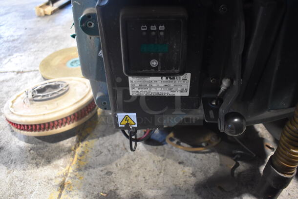 Nobles Speed Scrub SS Scrubber Floor Speed With A Hose And 3 Additional Disks. 115V Tested And Does Not Power On - Image 6 of 10