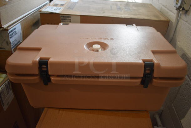 5 BRAND NEW IN BOX! Cambro Model 160MPC Tan Poly Insulated Food Carrying Case. 24x16x10. 5 Times Your Bid!