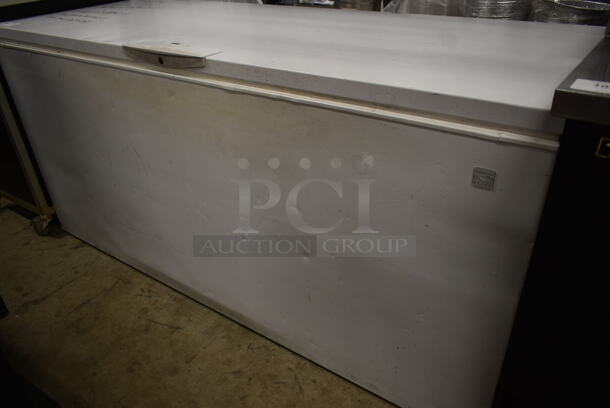 2014 Kenmore 253.16582104 Metal Chest Freezer w/ Hinge Lid. 115 Volts, 1 Phase. Tested and Working! - Image 3 of 6